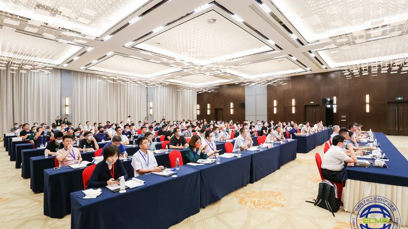 亚敏胶粘剂在成都的应用与选择要点